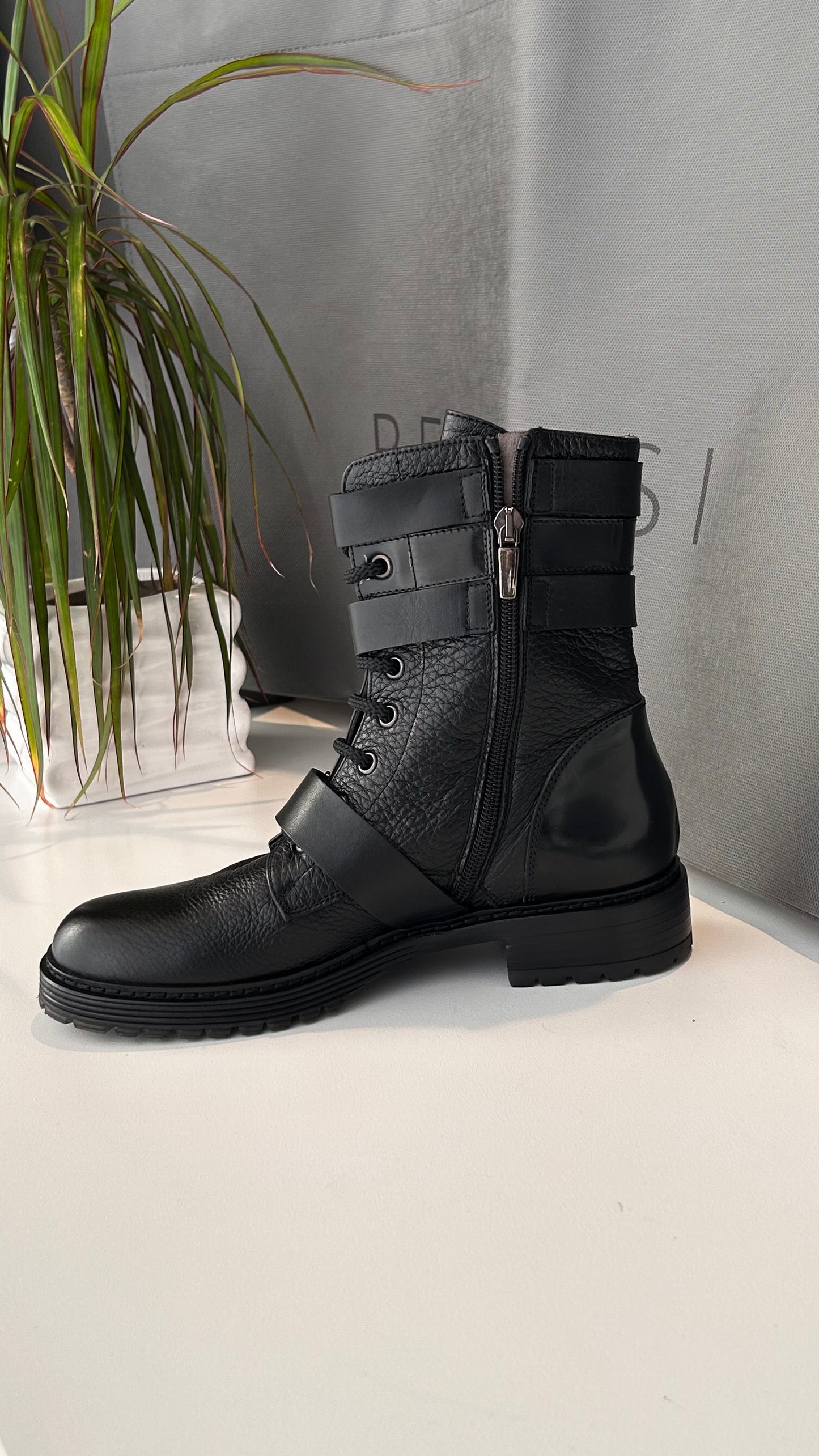 Laura Bellariva Black Deer Ankle Boot 6023C