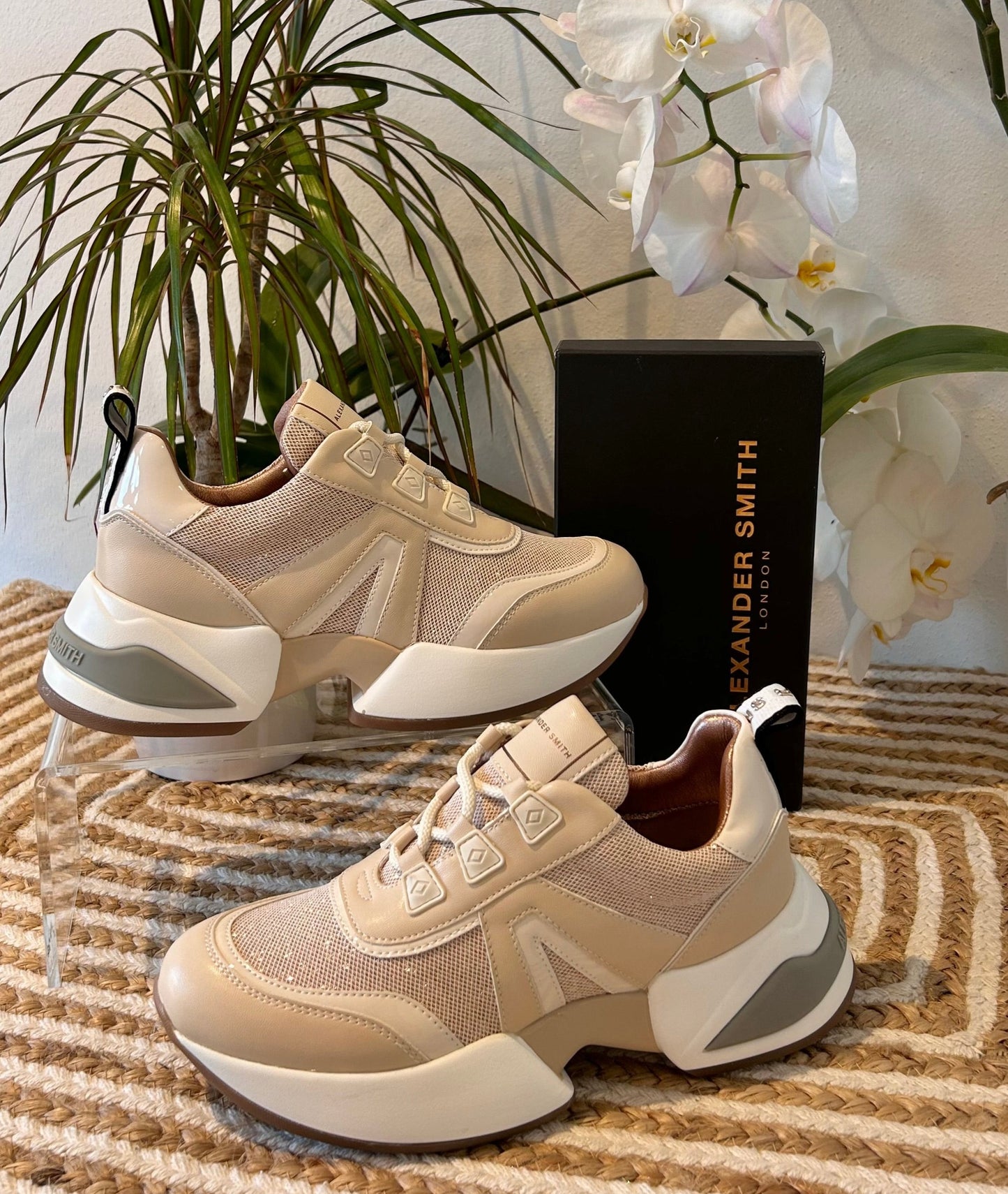 Alexander Smith Marble Beige