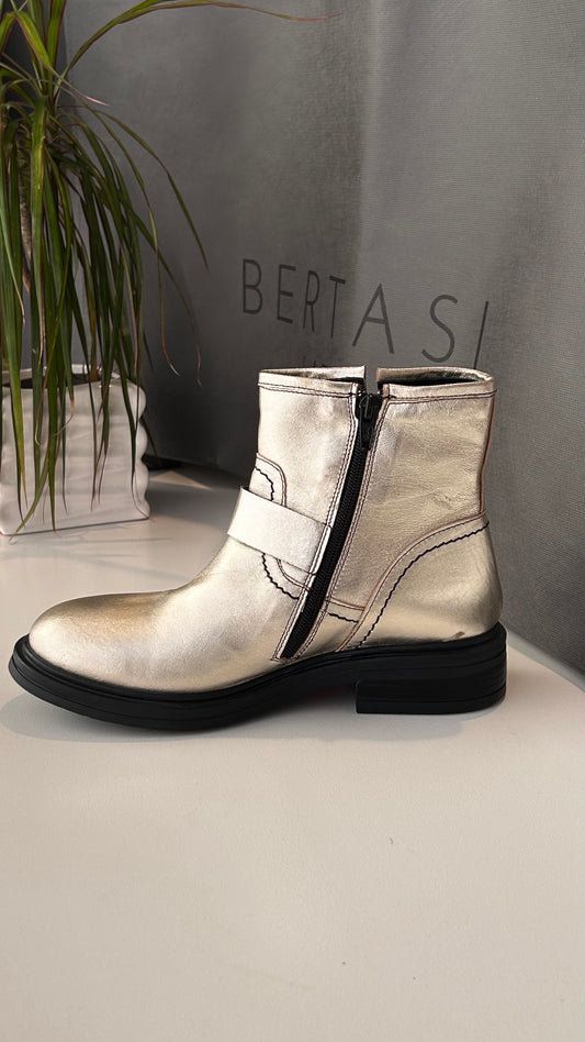 Amber Platinum Boot Project V405