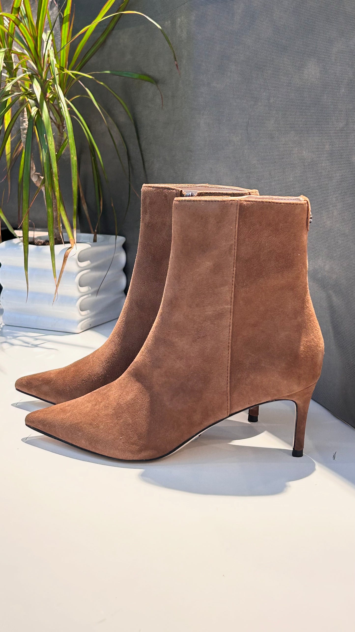Guess Stivaletto Brown FL8BRNSUE10