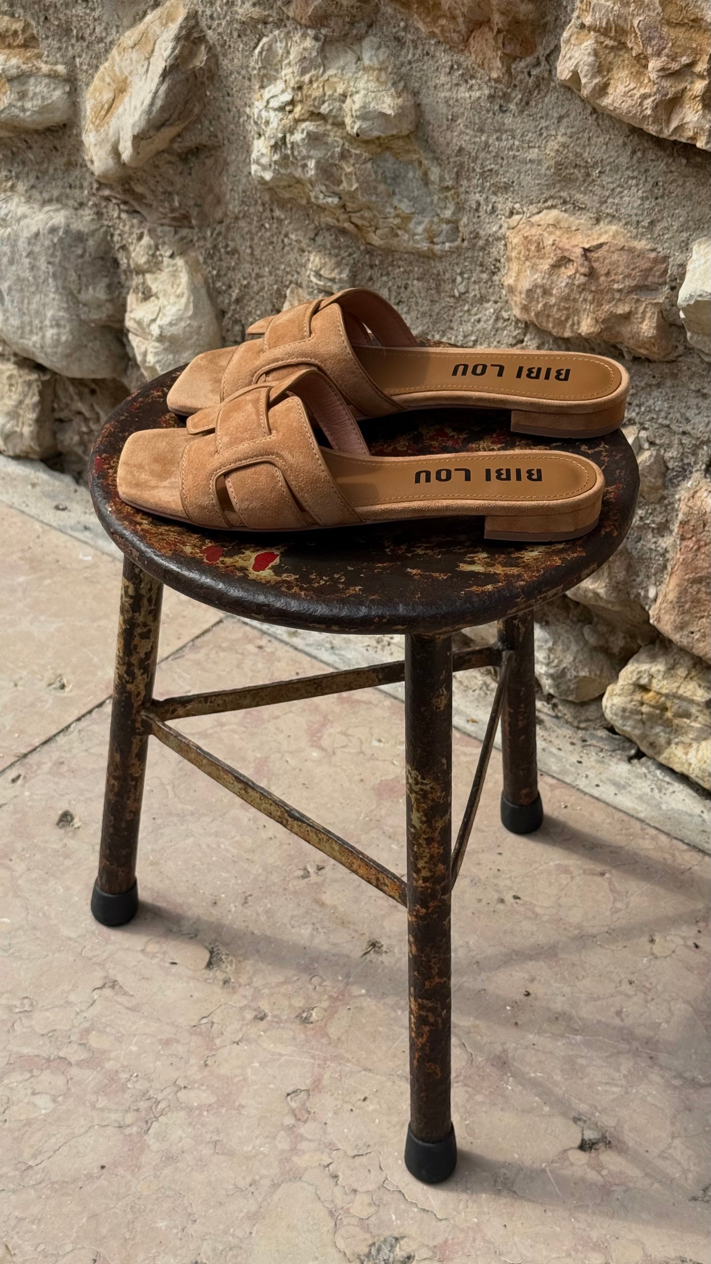 BIBI LOU HOLLY FLAT
