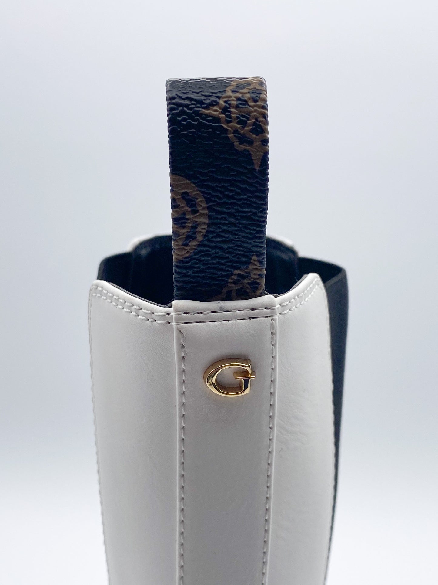 Guess White Ankle Boot FL7LORELE10