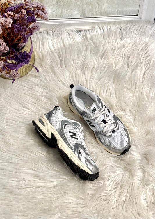 NEW BALANCE 530